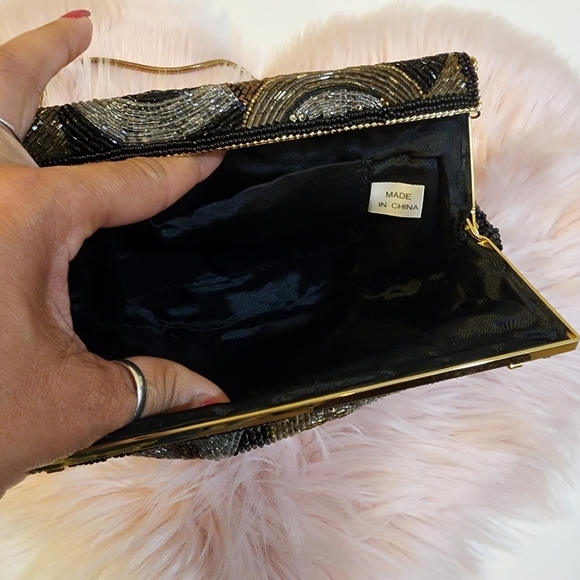 Vintage embelished Black Gold and silver small evening purse - Picture 4 of 9